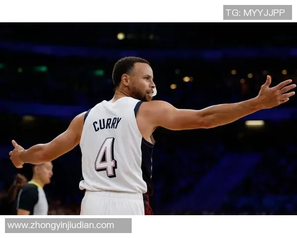 库里在对阵猛龙的比赛中狂砍47分展现绝佳状态引发热议